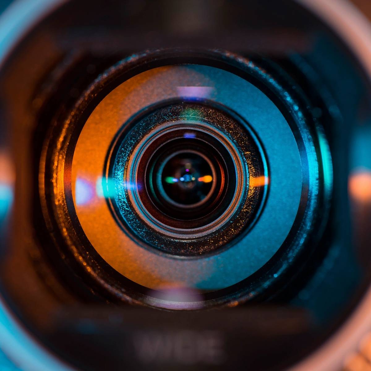 simon-lee-qjs2R1lMMcw-unsplash